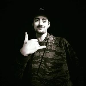 Meet your Posher, Adrian